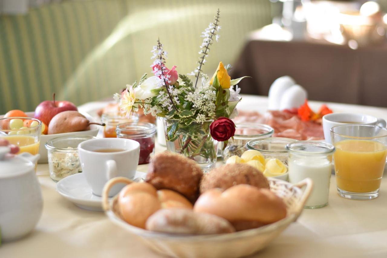 Garni Hotel Walburg Тіроло Екстер'єр фото